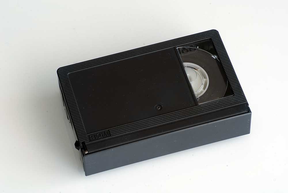 VHS-C VIDEO TAPE